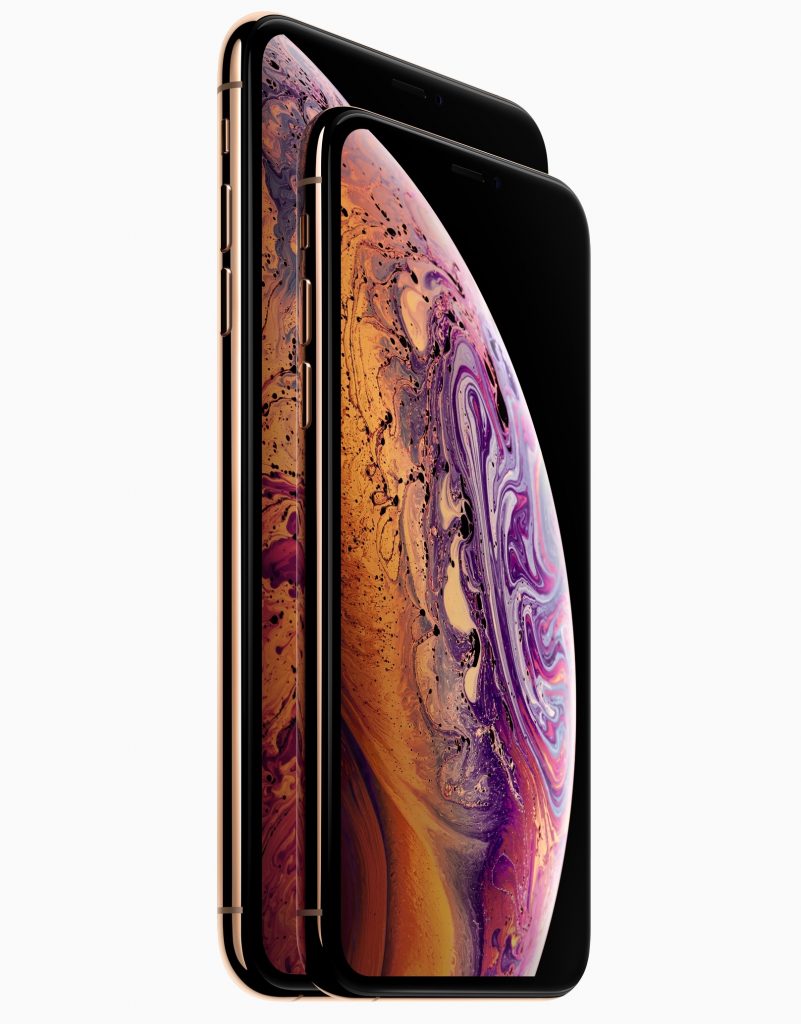 iPhone Xs line up